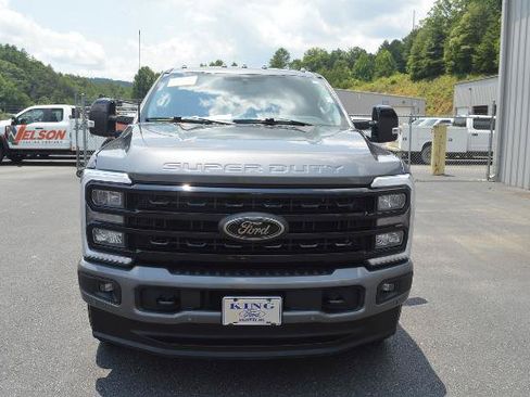 Certified 2024 Ford F350 Lariat w/ Lariat Ultimate Package AWD/4WD image 3