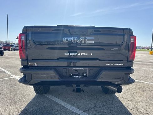 New 2026 GMC Sierra 2500 Denali Ultimate image 5