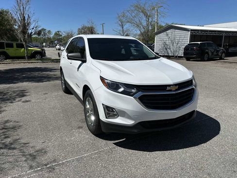 Used 2018 Chevrolet Equinox LS image 8
