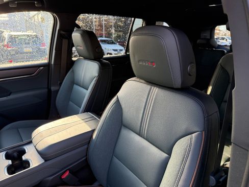 New 2026 GMC Acadia AT4 image 14