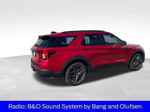 New 2026 Ford Explorer ST-Line w/ ST-Line Street Pack AWD/4WD image 5