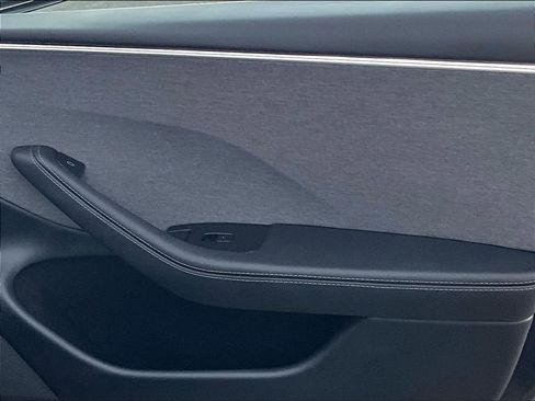 Used 2025 Tesla Model 3 Long Range RWD image 20