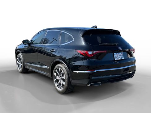Used 2024 Acura MDX SH-AWD w/ Technology Package image 3