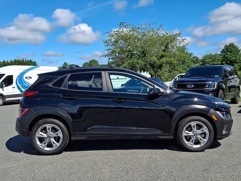 Used 2023 Hyundai Kona SEL AWD/4WD image 7