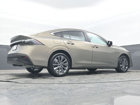New 2026 Nissan Sentra SL w/ Floor Mat Package FWD image 28