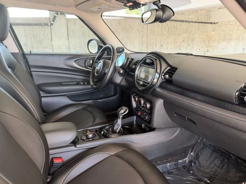 Used 2017 MINI Cooper Clubman ALL4 AWD/4WD image 24