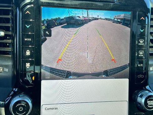 Used 2024 RAM 1500 Laramie AWD/4WD image 24