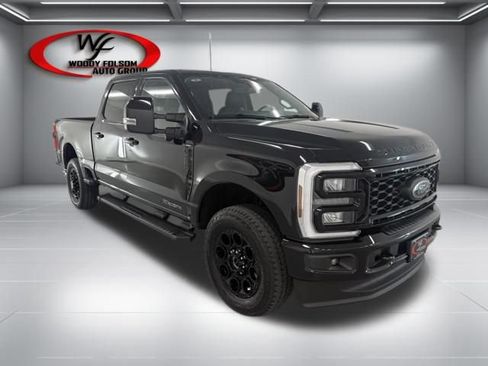 New 2026 Ford F250 Lariat w/ Black Appearance Package AWD/4WD image 3