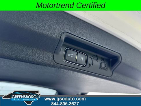 Used 2022 Ford Explorer ST-Line w/ Class IV Trailer Tow Package AWD/4WD image 44