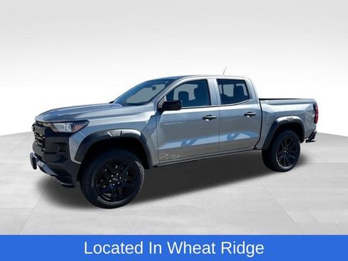 Used 2024 Chevrolet Colorado Trail Boss w/ Technology Package image 1