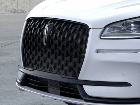 New 2025 Lincoln Corsair Reserve w/ Equipment Group 202A image 18