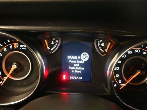 Used 2022 Jeep Wrangler Unlimited Sport AWD/4WD image 11