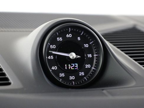 New 2026 Porsche Cayenne E-Hybrid image 16