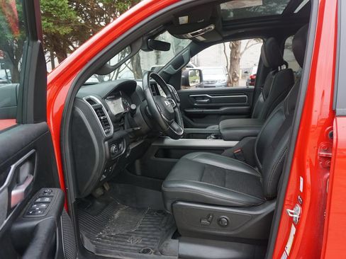 Used 2022 RAM 1500 Big Horn AWD/4WD image 2