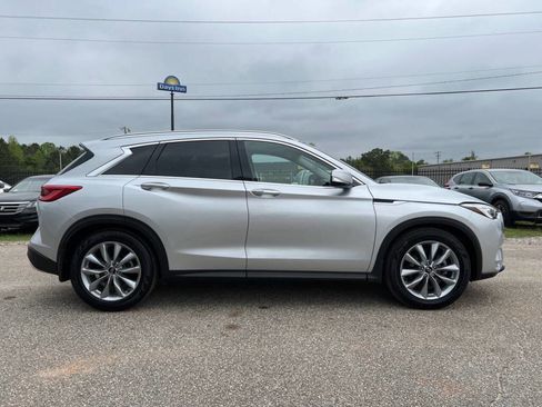 Used 2021 INFINITI QX50 Luxe w/ Cargo Package image 8