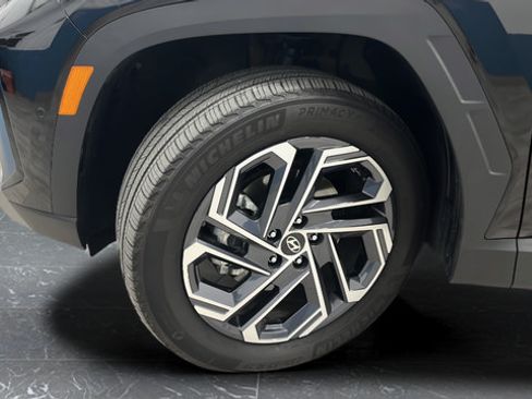 Used 2025 Hyundai Tucson Limited AWD/4WD image 38