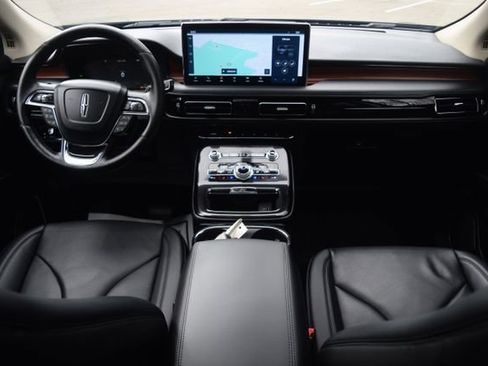 Used 2022 Lincoln Nautilus Reserve w/ Equipment Group 201A AWD/4WD image 8