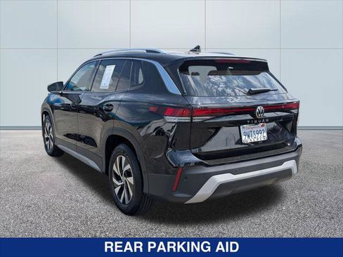 Used 2026 Volkswagen Tiguan S FWD image 3