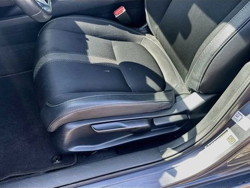 Used 2020 Honda Civic Sport image 19