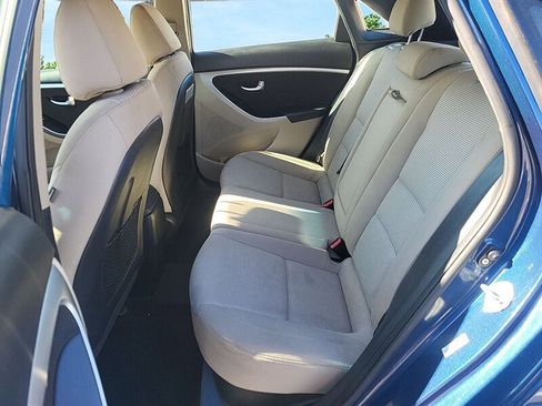 Used 2014 Hyundai Elantra GT image 11