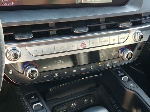 Certified 2024 Kia Telluride SX Prestige X-Line AWD/4WD image 17