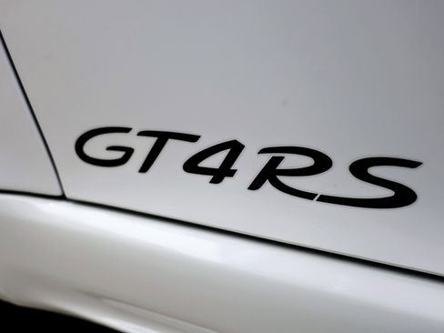 Used 2024 Porsche 718 Cayman GT4 RS image 41