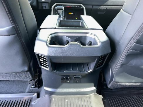 Used 2023 Toyota Tundra Limited image 29