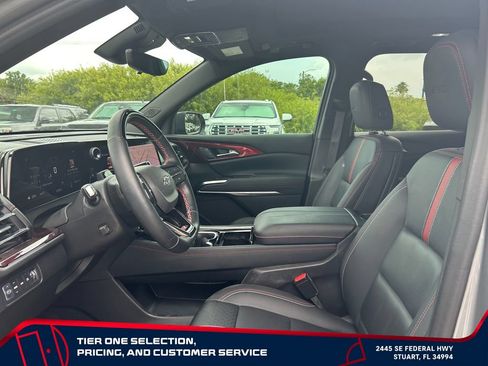 Certified 2024 Chevrolet Traverse RS AWD/4WD image 11