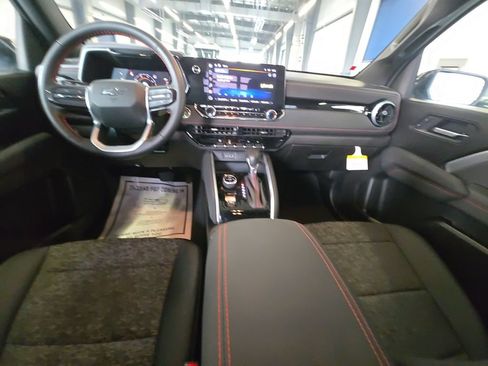 Certified 2023 Chevrolet Colorado Z71 w/ Z71 Convenience Package 2 AWD/4WD image 21
