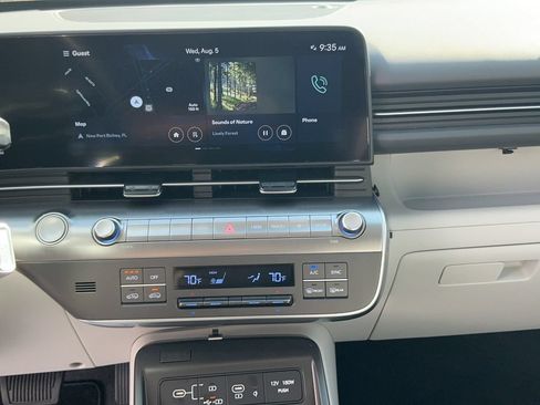Used 2024 Hyundai Kona Limited FWD image 26