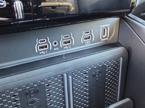 New 2026 RAM 1500 Laramie AWD/4WD image 22