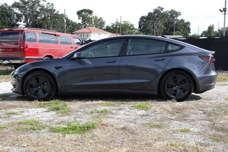 Used 2023 Tesla Model 3 Standard Range RWD image 5