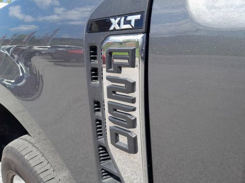 Used 2026 Ford F250 XLT AWD/4WD image 45