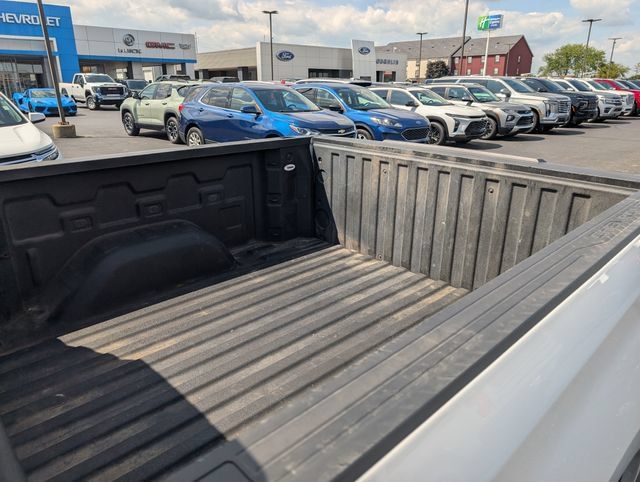 Used 2022 Chevrolet Silverado 1500 W/T w/ WT Value Package AWD/4WD image 10