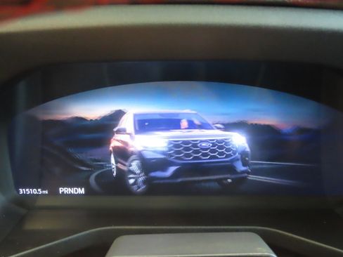 Used 2025 Ford Explorer ST AWD/4WD image 26