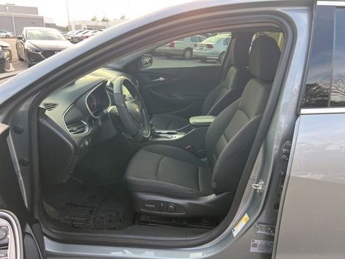 Used 2023 Chevrolet Malibu LT w/ Sport Edition image 24
