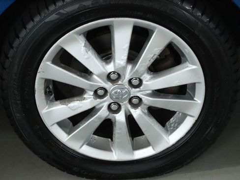 Used 2010 Toyota Corolla S image 10