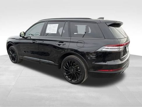 Certified 2025 Lincoln Aviator Reserve w/ Jet Appearance Package image 4