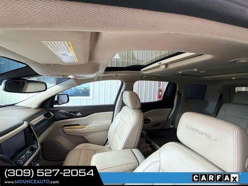 Used 2018 GMC Acadia Denali w/ Technology Package AWD/4WD image 20