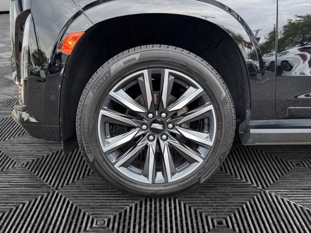 Used 2021 Cadillac Escalade ESV Sport w/ Driver Assist Tech Package RWD image 30