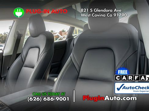 Used 2023 Tesla Model 3 Standard Range image 6