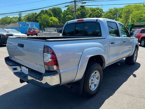 Used 2013 Toyota Tacoma 4x4 Double Cab w/ SR5 Pkg image 6
