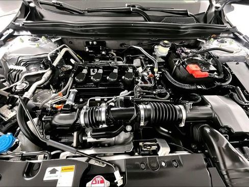 Used 2021 Honda Accord Sport image 9