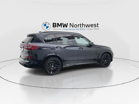 Used 2022 BMW X5 M50i w/ Premium Package AWD/4WD image 4