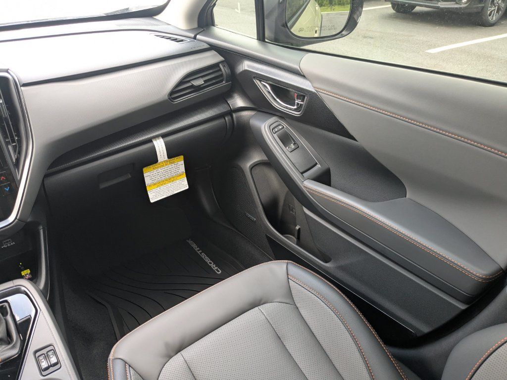 New 2026 Subaru Crosstrek 2.5i Limited AWD/4WD image 15