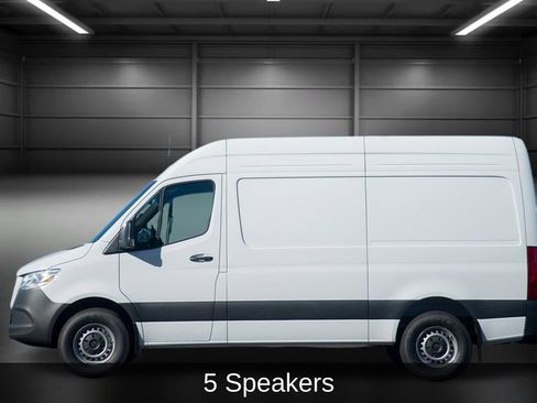 Used 2025 Mercedes-Benz Sprinter 2500 image 6