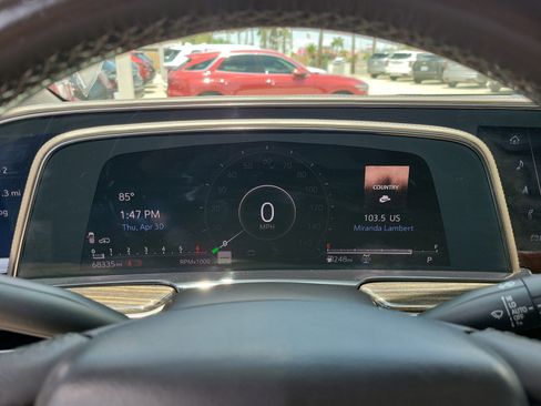 Used 2021 Cadillac Escalade ESV Sport w/ Driver Assist Tech Package AWD/4WD image 32