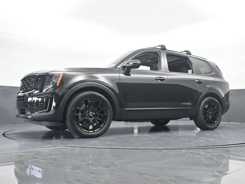 Used 2022 Kia Telluride SX w/ SX Prestige Package image 72
