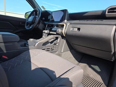 Used 2026 Toyota Tacoma SR AWD/4WD image 13