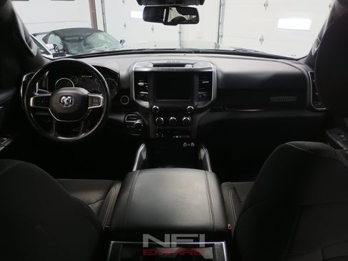 Used 2019 RAM 1500 Big Horn AWD/4WD image 46